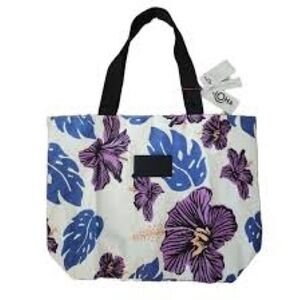 Aloha Collection Pape’ete Day Tripper